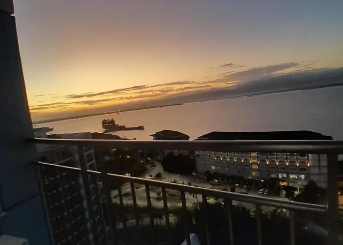 Stunning Ocean View Over Dusit Thani - 18th Floor Apartment Punta Engano (Mactan)