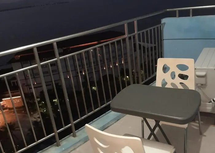 Stunning Ocean View Over Dusit Thani - 18th Floor Apartment *