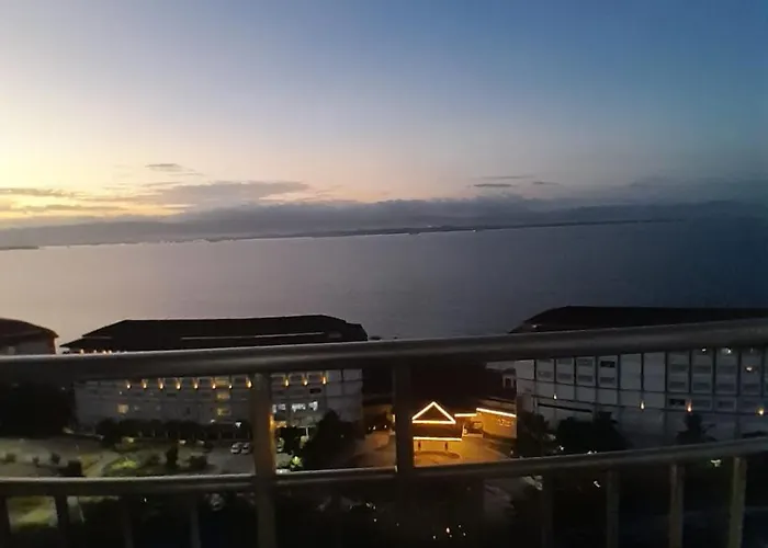 Stunning Ocean View Over Dusit Thani - 18th Floor Apartment *